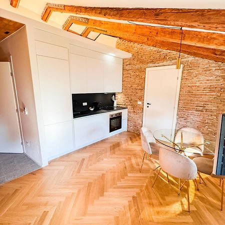 Trieste Boulevard Apartments エクステリア 写真
