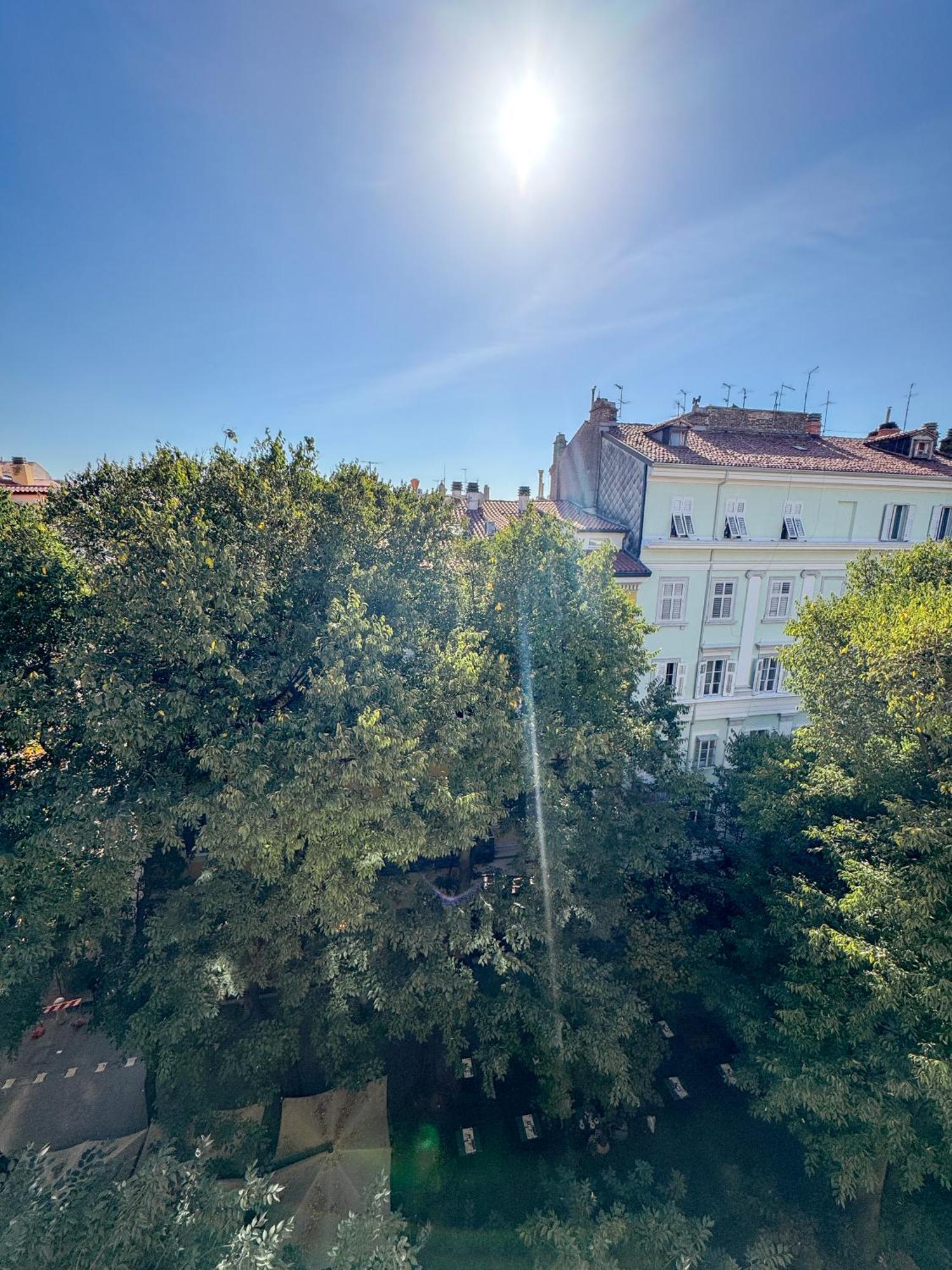 Trieste Boulevard Apartments エクステリア 写真